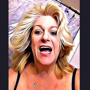 Meet your Posher, Posh